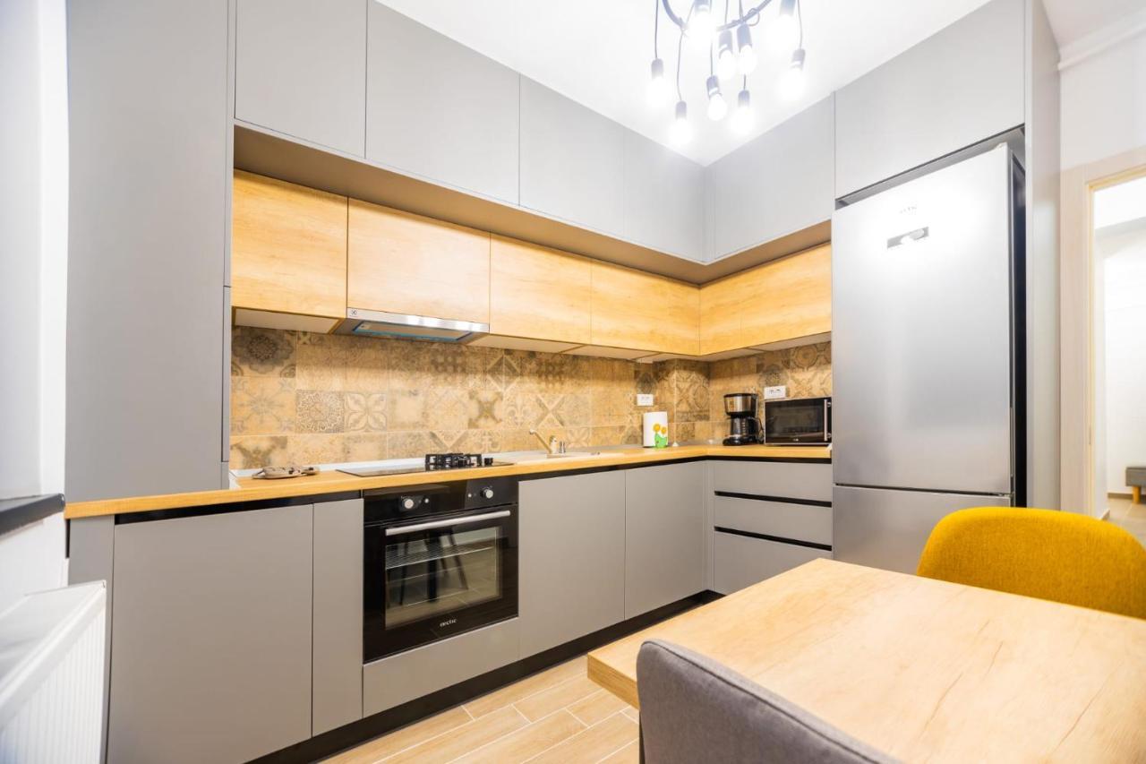Brigitte Apartment Брашов Екстер'єр фото